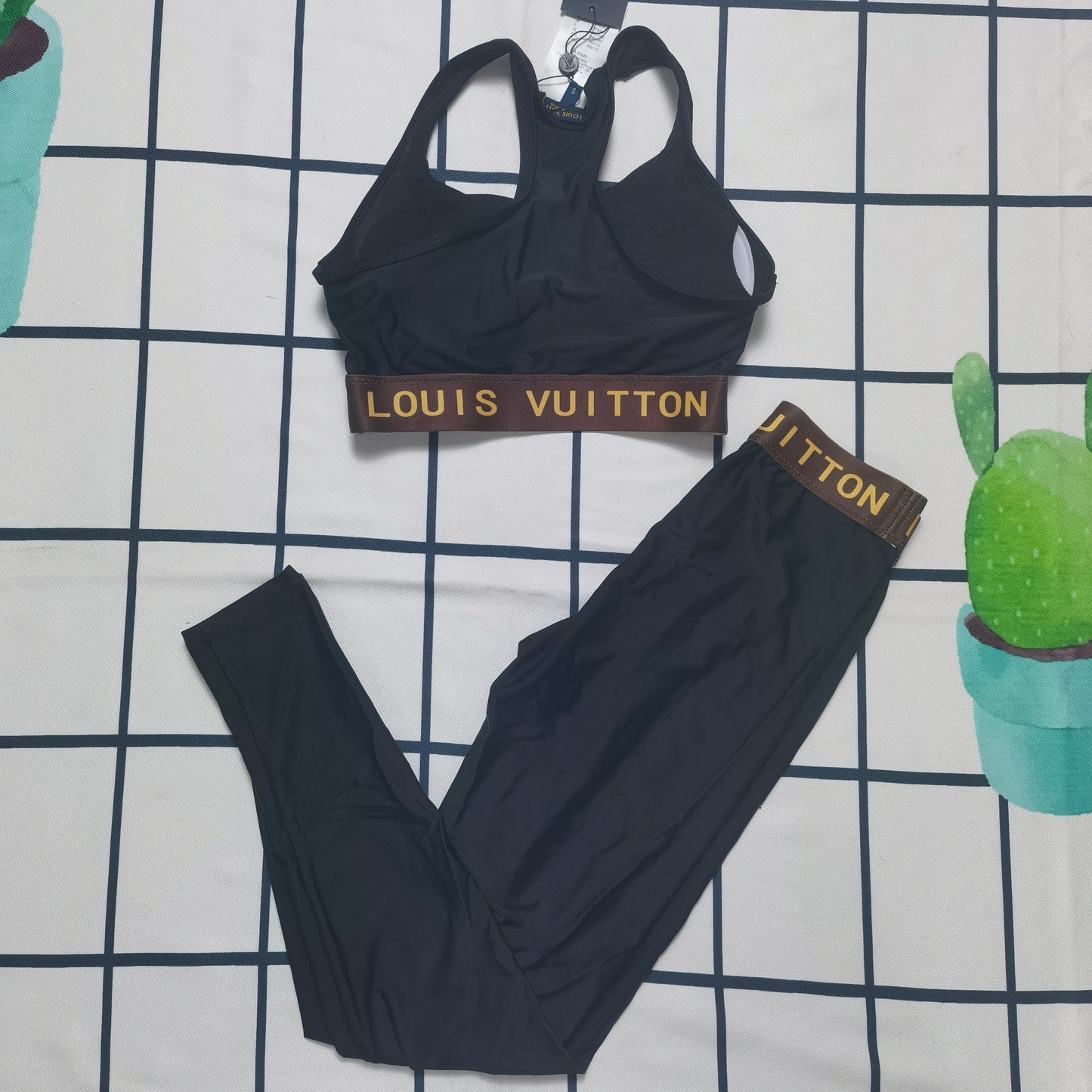 14E86YDE Stylish Long sleeve swimsuit