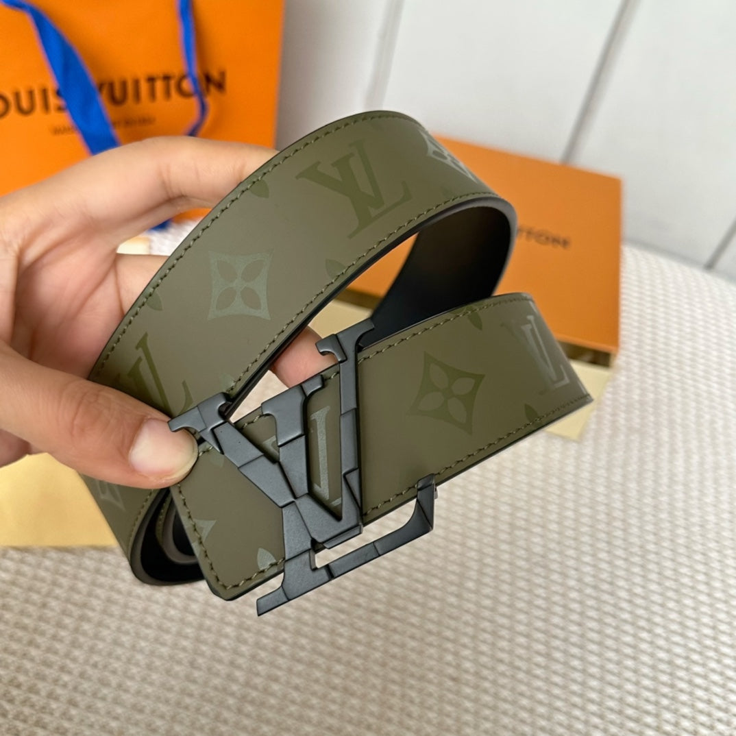 14E150PDE Stylish High quality belt With full package
