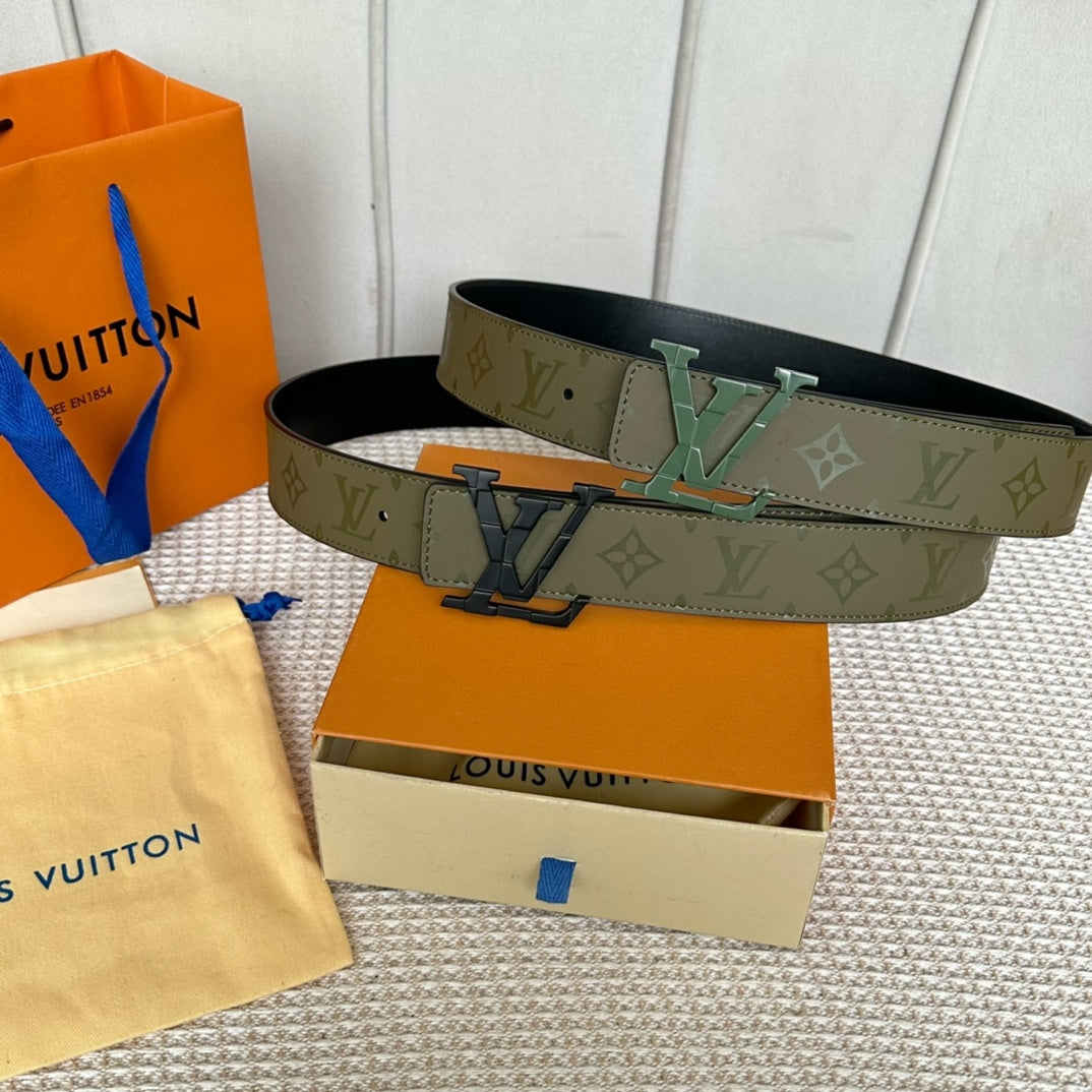 14E150PDE Stylish High quality belt With full package