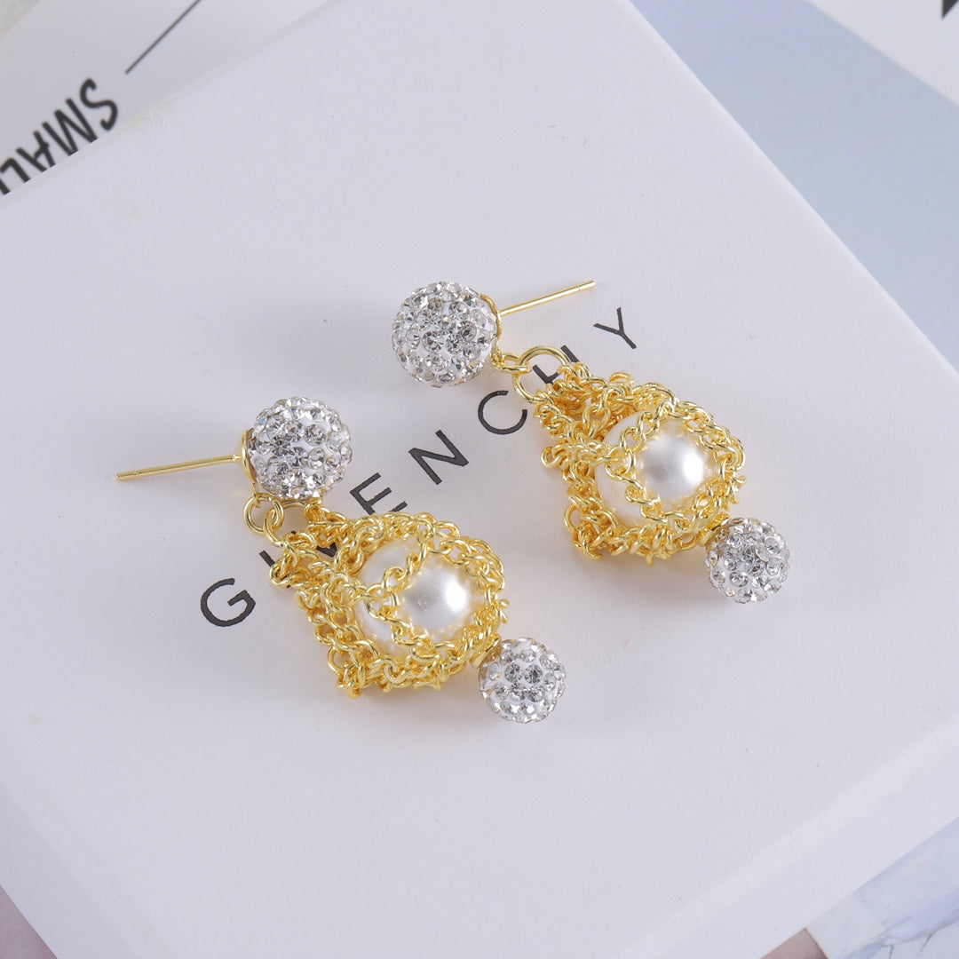 14GV1011EDE Stylish Earrings