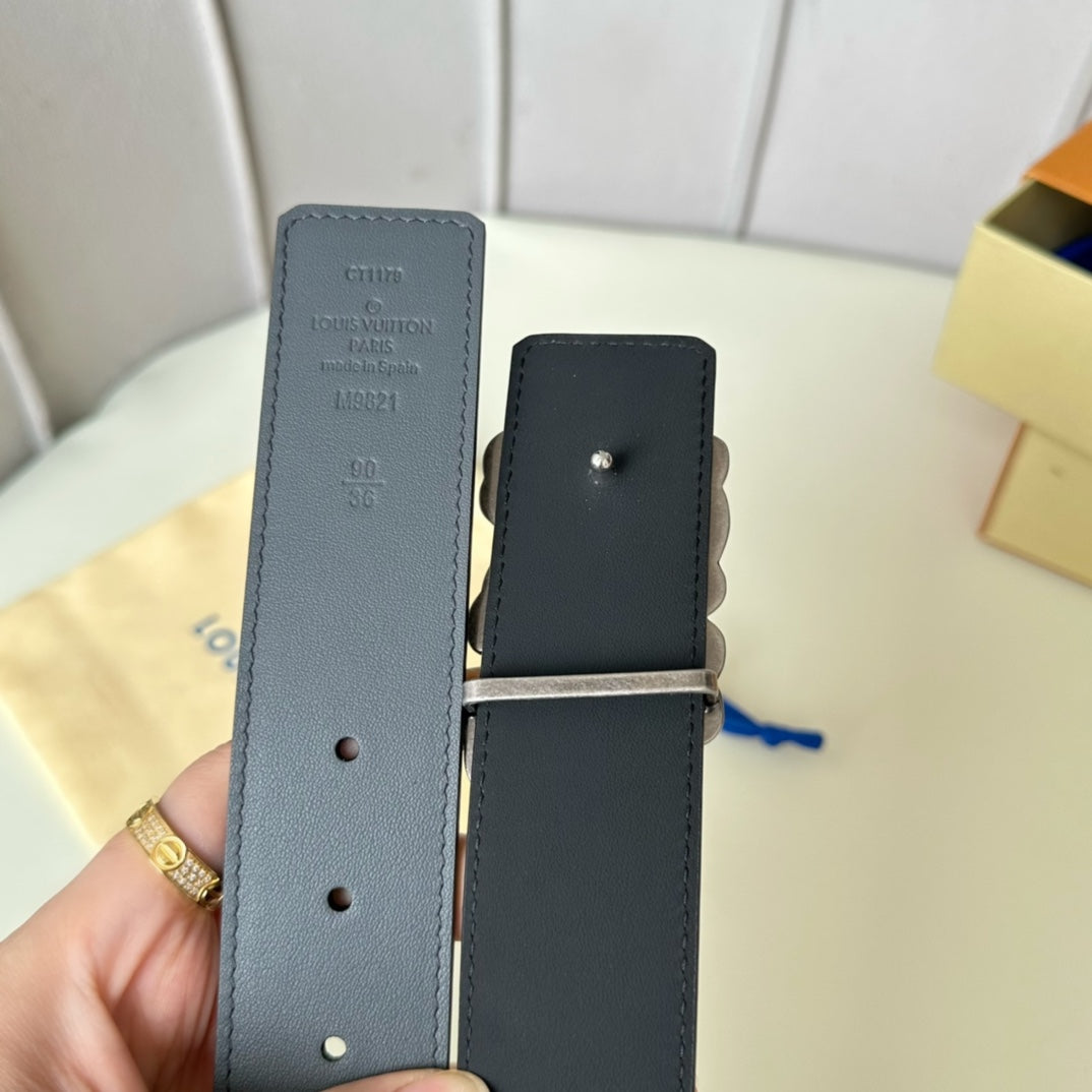 14E23PDE Stylish High quality belt With full package