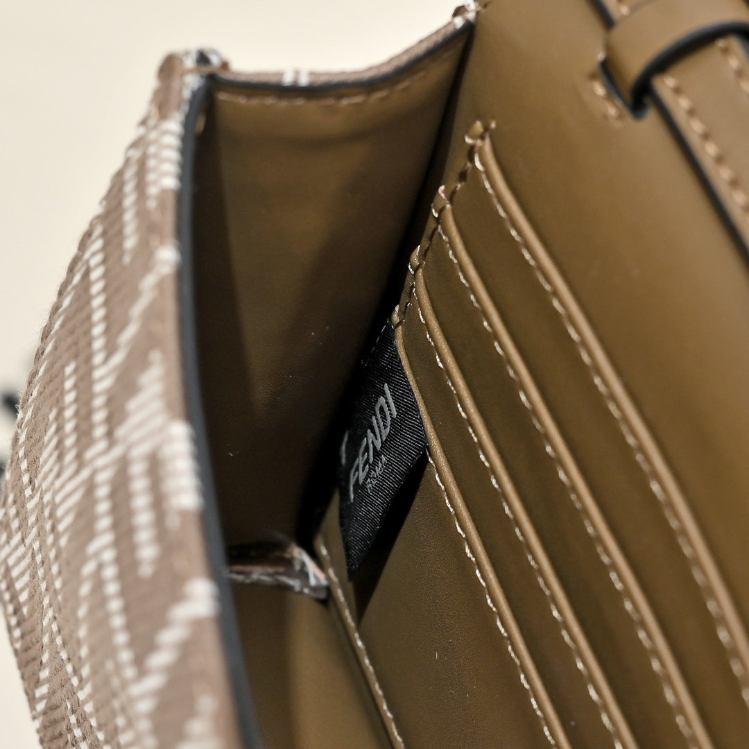 15RF10BDE Stylish Pobag