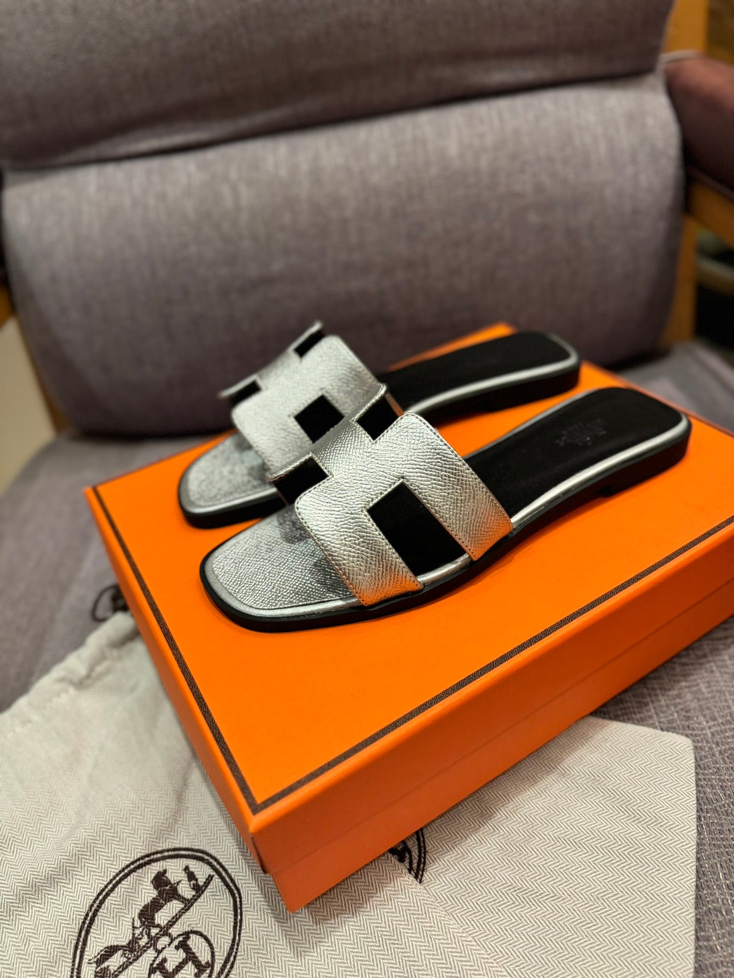 155ZH311ZDE Stylish Slippers