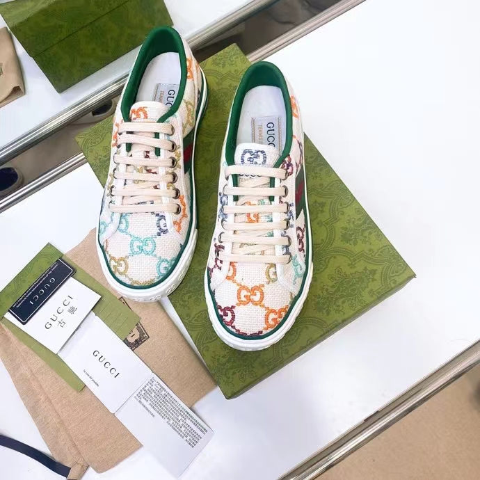 2YB49ZDE Stylish shoes