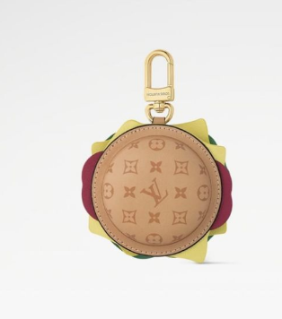 385NE1ADE Stylish Keychains