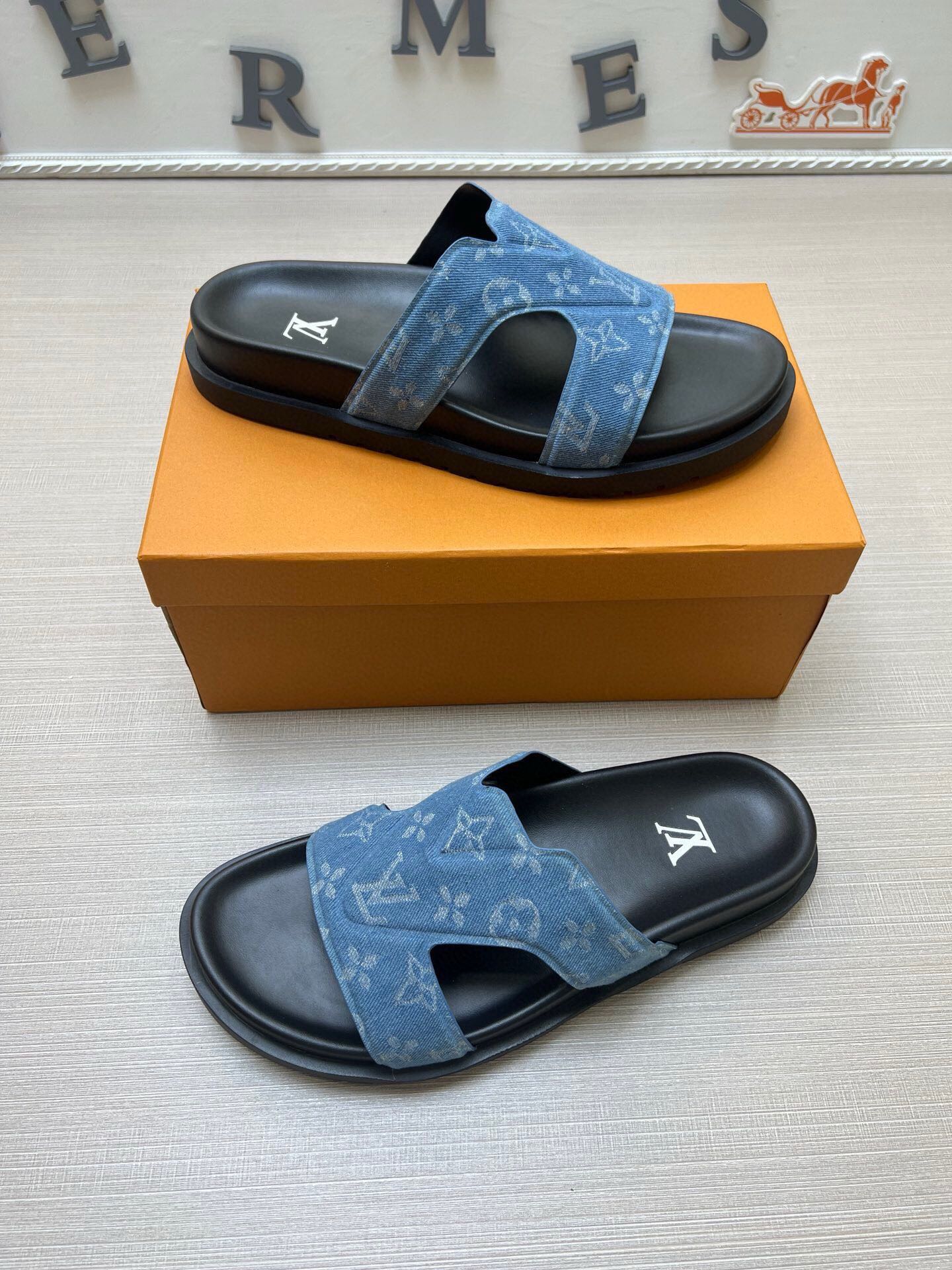 5LE226ZDE Stylish Slippers