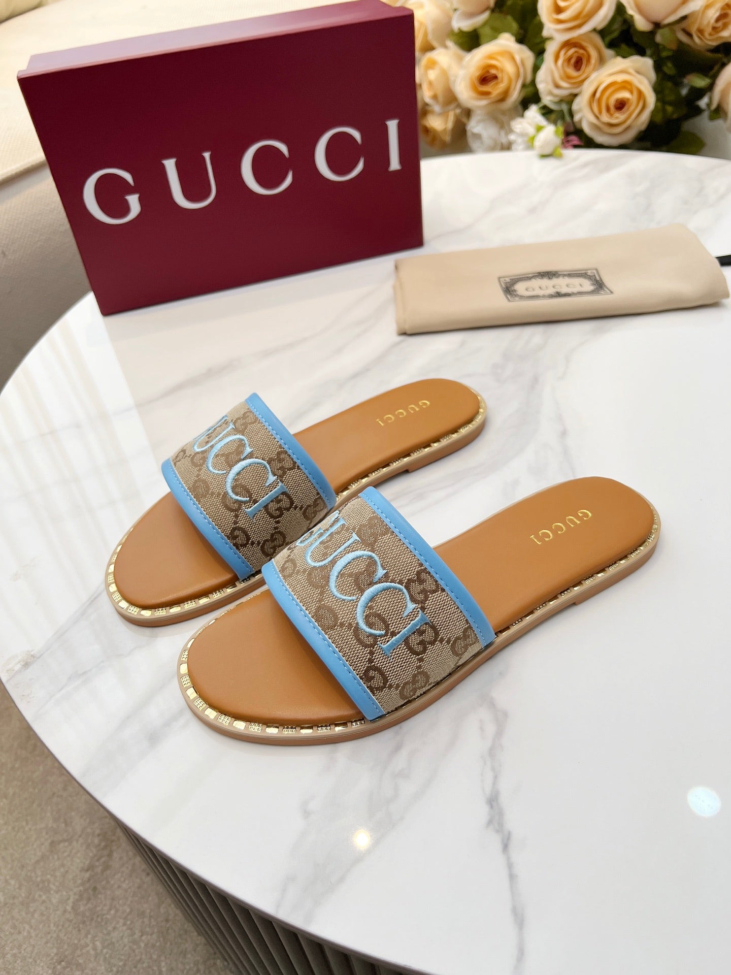 255QB29ZDE Stylish leather Slippers