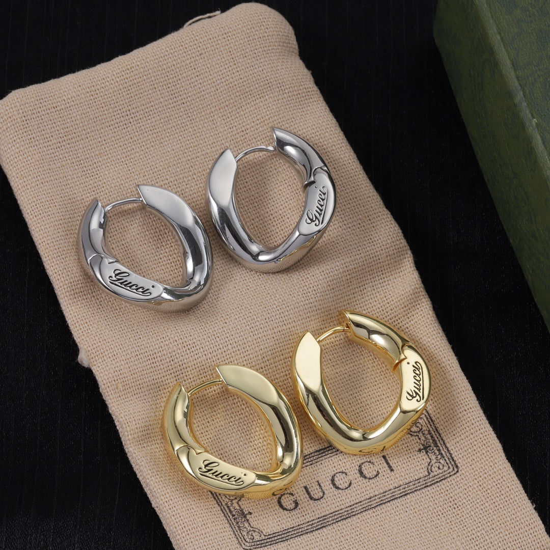 14B744EDE Stylish Earrings