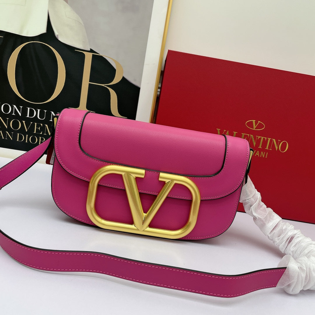 5A45BDE Stylish leather bag