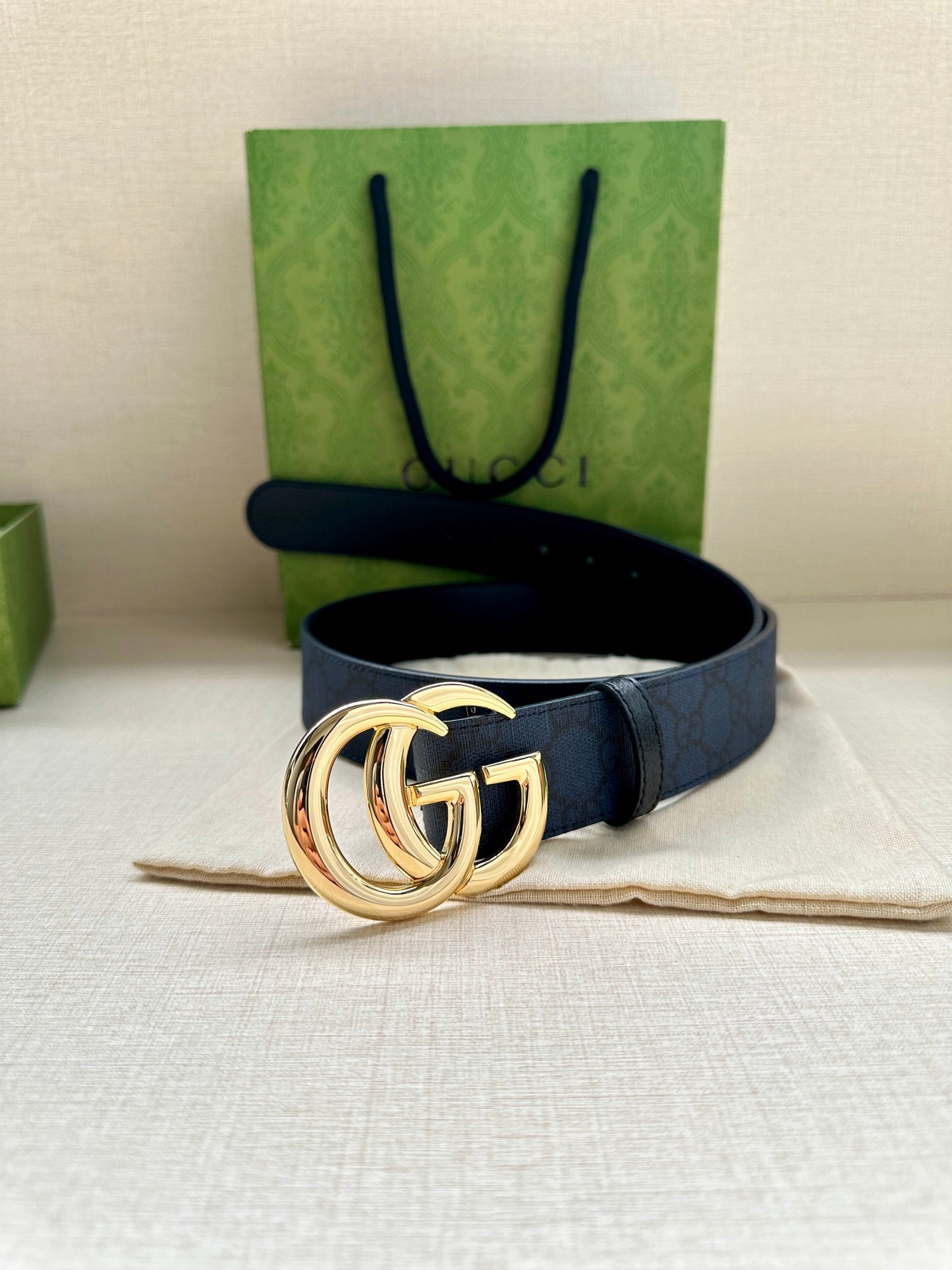 1WB163PDE Stylish High quality belt With full package