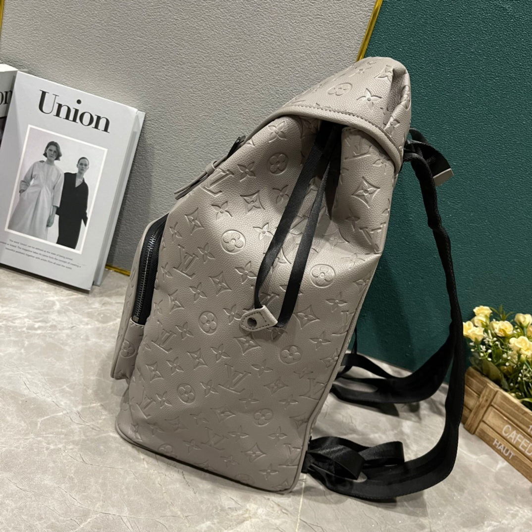 1XE447BDE Stylish leather bag