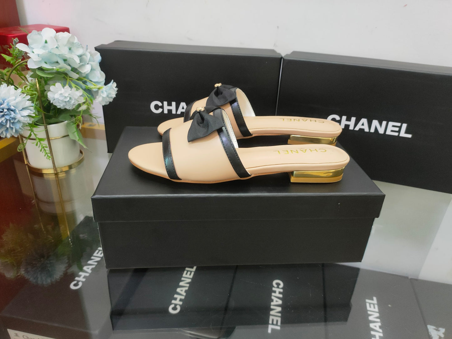14C31ZDE Stylish slippers