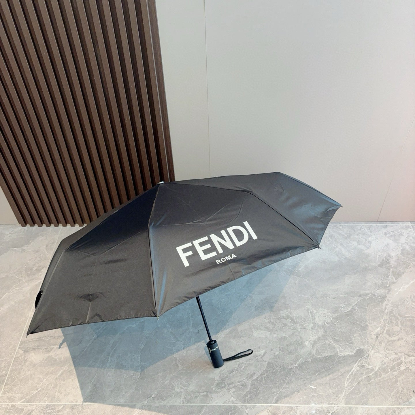 15RF123SDE Stylish UV resistant umbrella