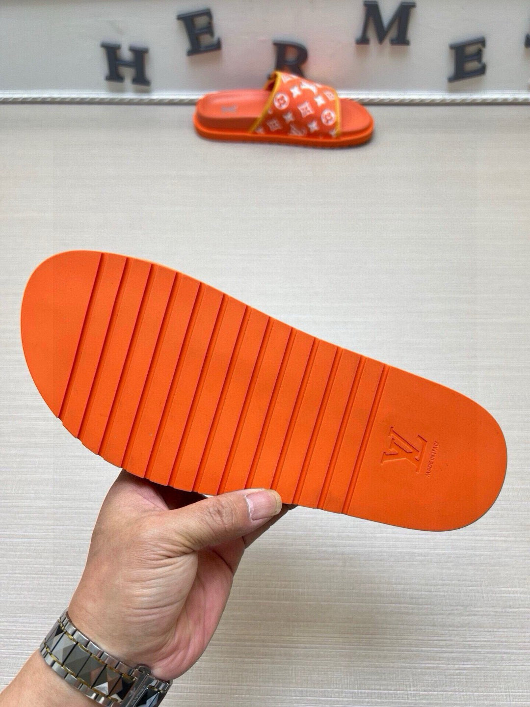 5QE4ZDE Stylish Slippers