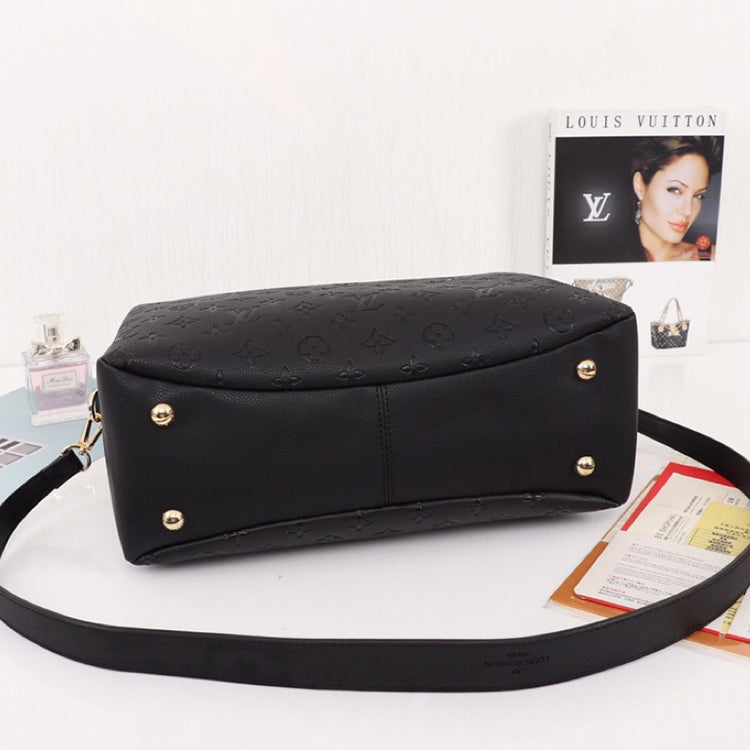 AE14BDE Stylish leather bag
