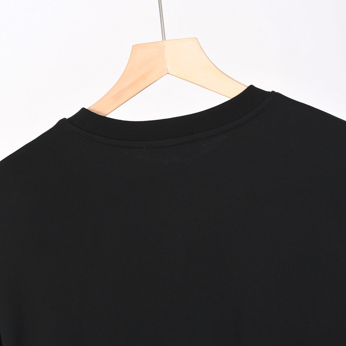 175ZA86UDE Stylish Sweaters
