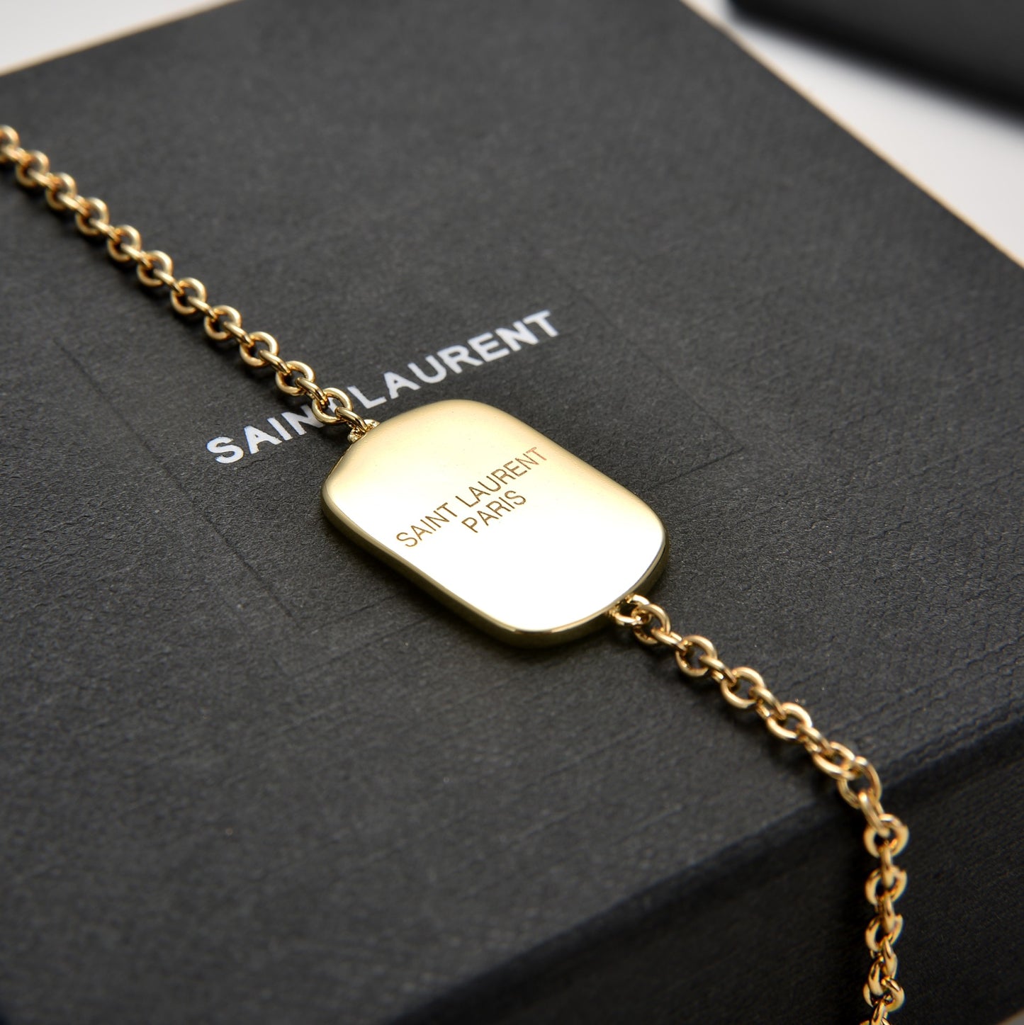 1YSL244KDE Stylish Bracelets