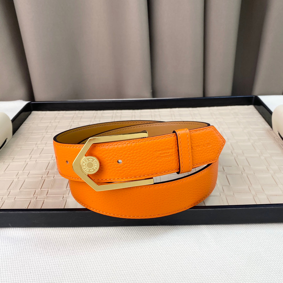 14H107PDE Stylish High quality belt With full package