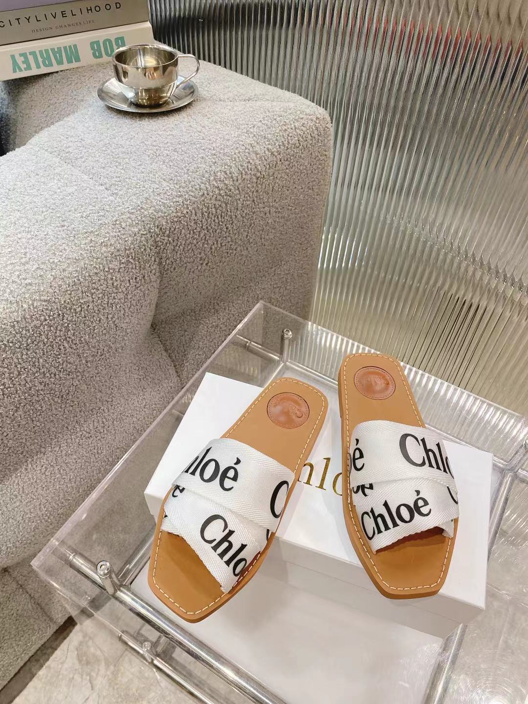 255QA53ZDE Stylish leather shoes