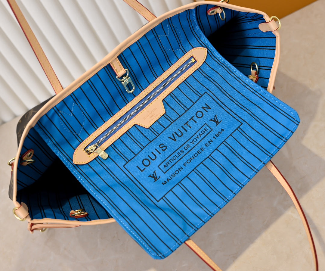 1WE77BDE Stylish leather bag