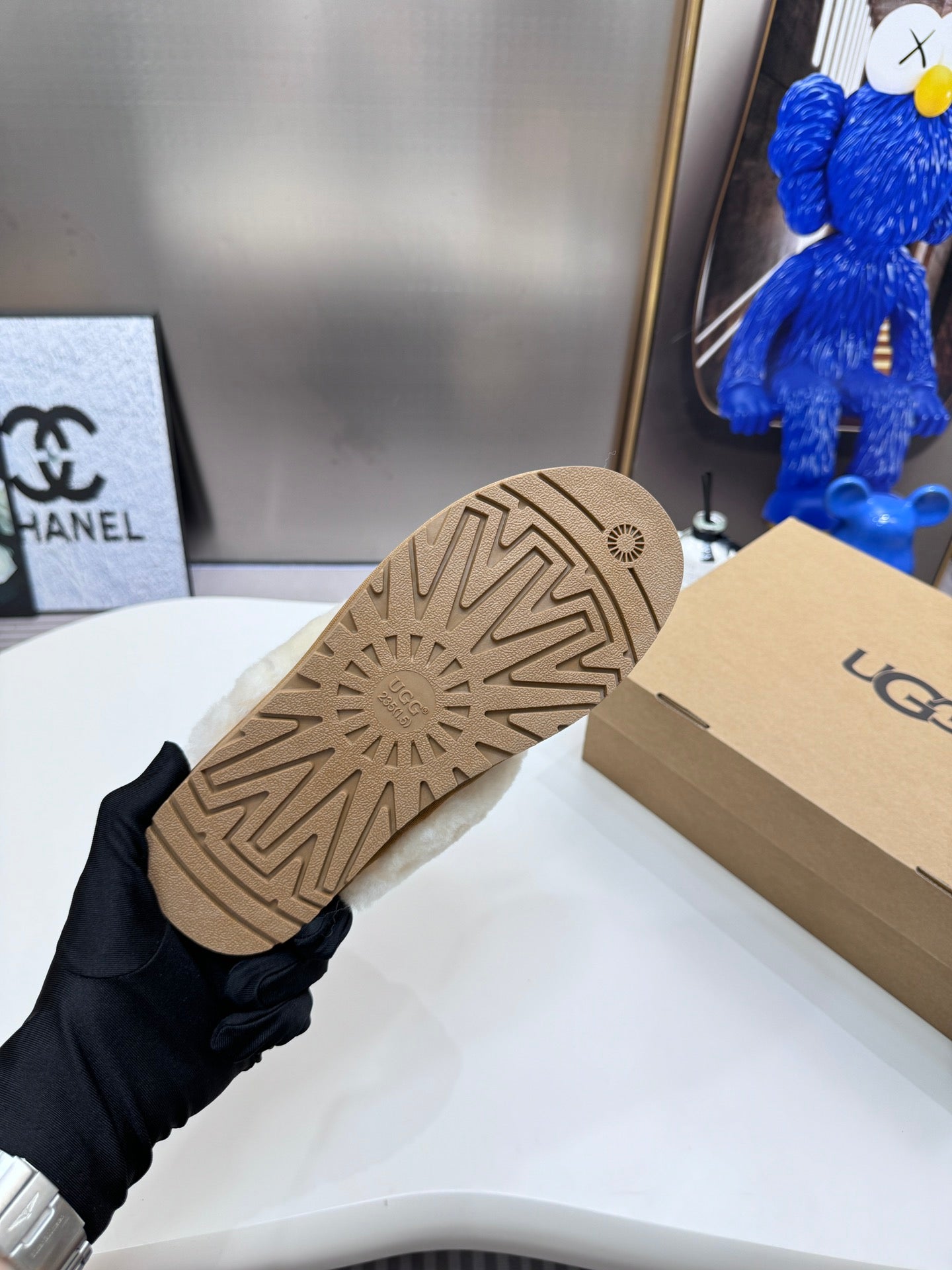 1LU11ZDE Stylish snow boots