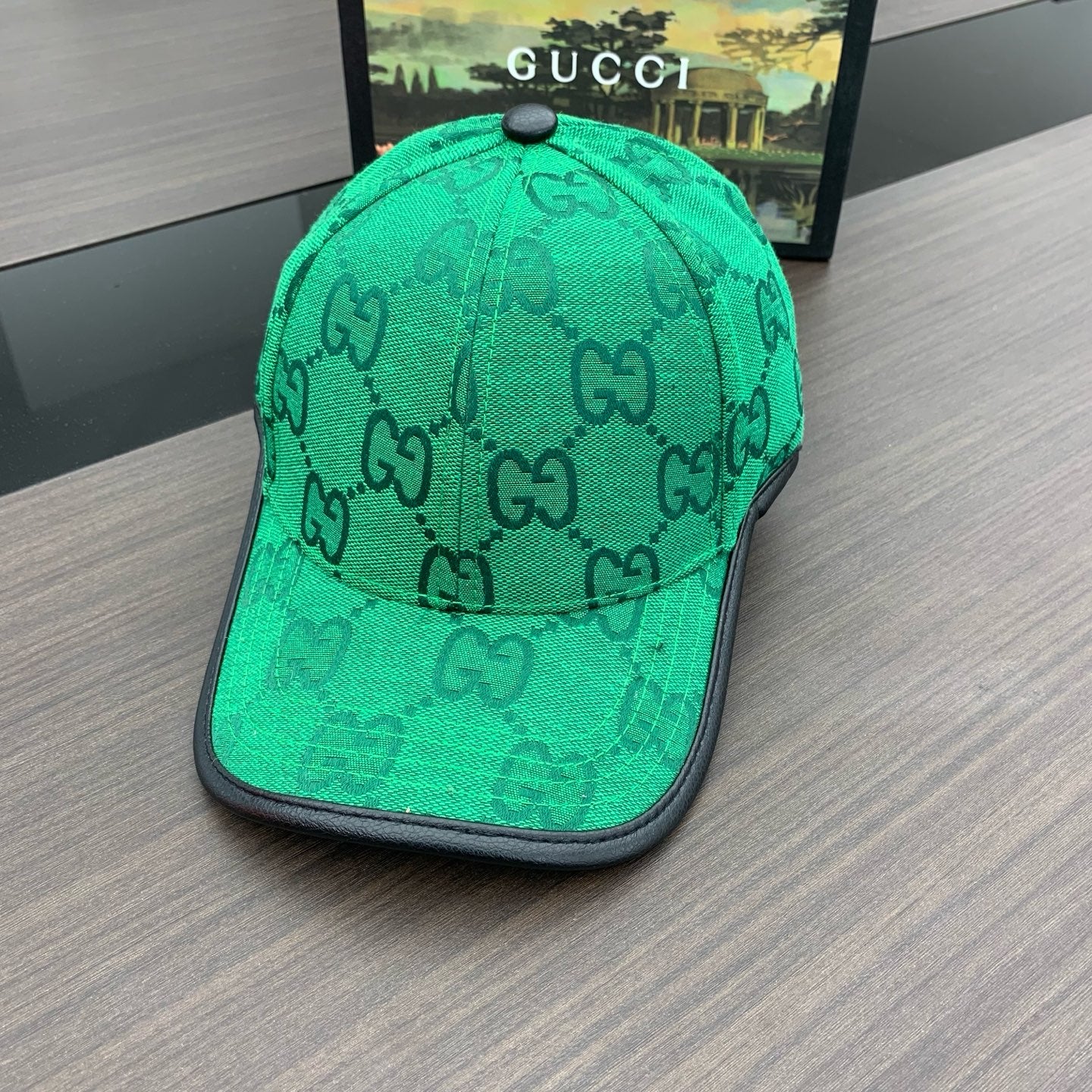 125ZB521MDE Stylish hats