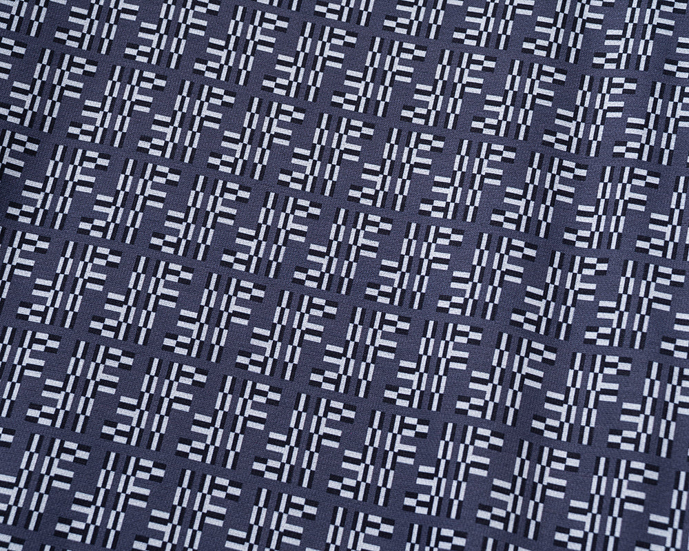 125WF78UDE Stylish T-shirts