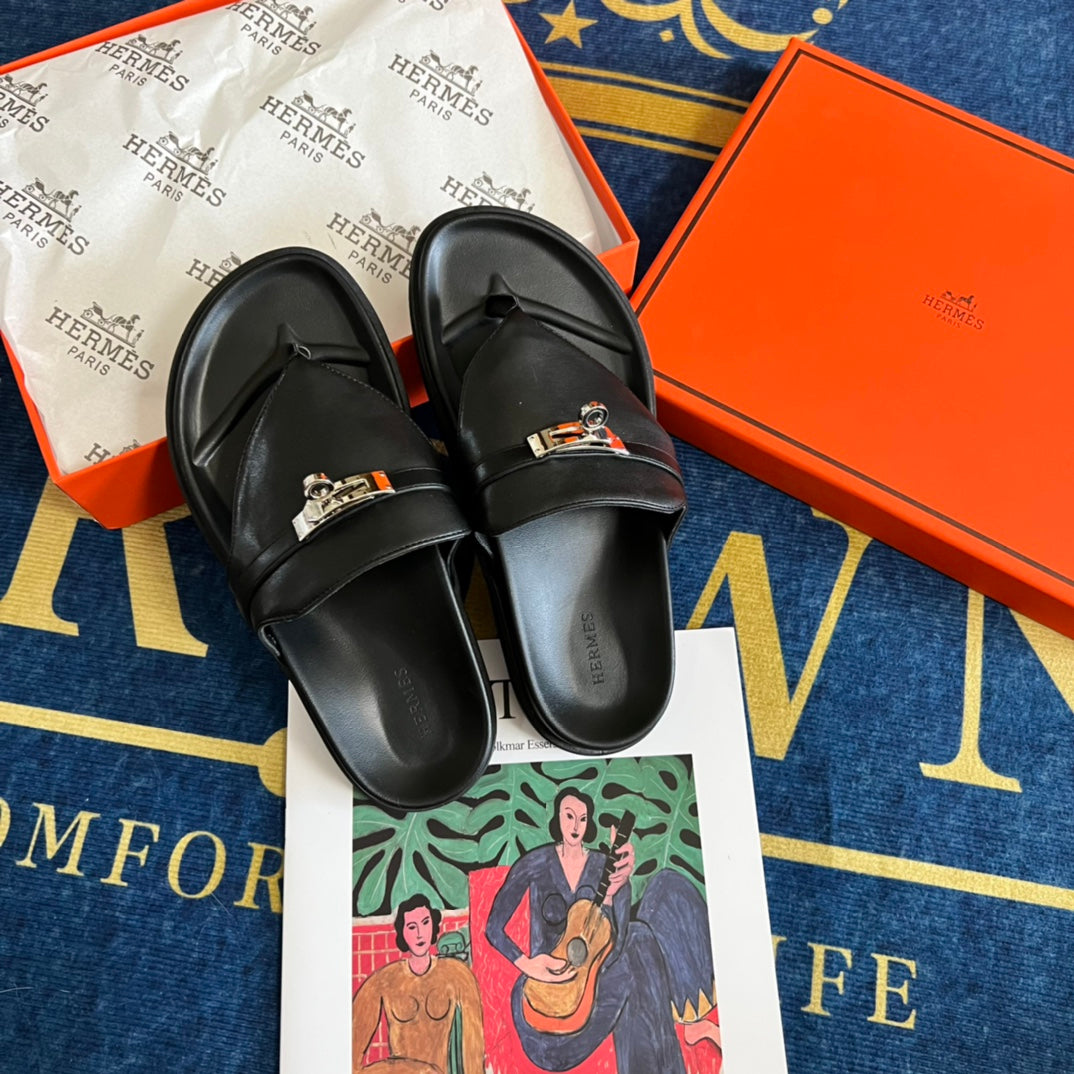 14H3ZDE Stylish Slippers