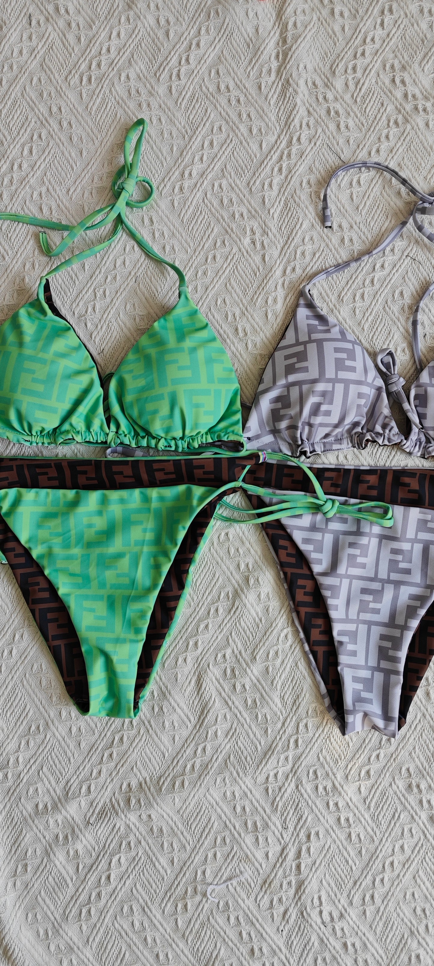 14F22YDE Stylish Bikini swimsuit