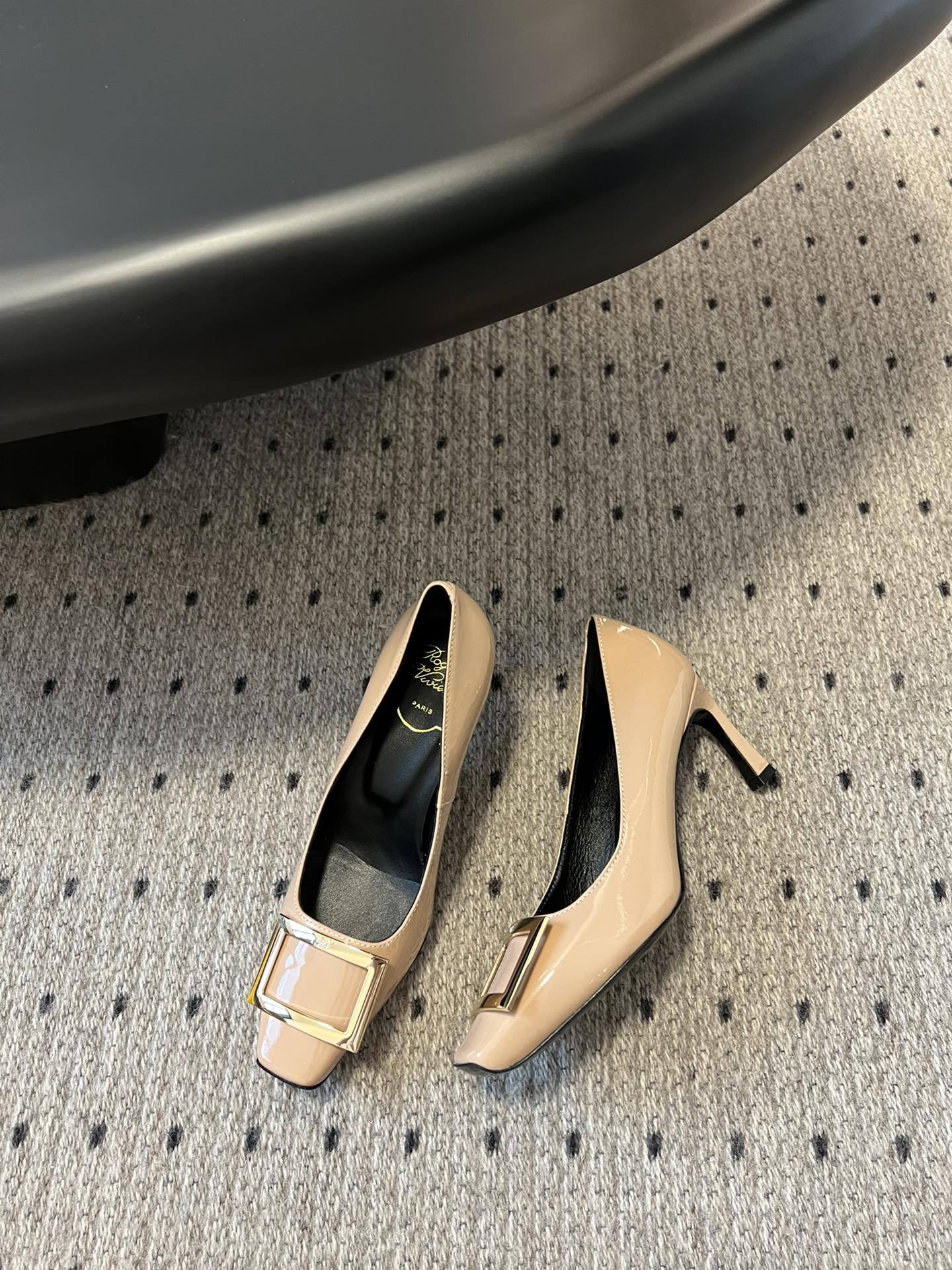 1ZA249ZDE Stylish High heels