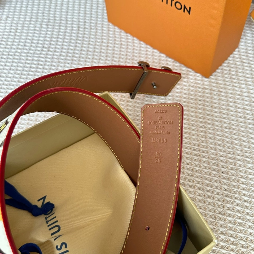 14E45PDE Stylish High quality belt With full package