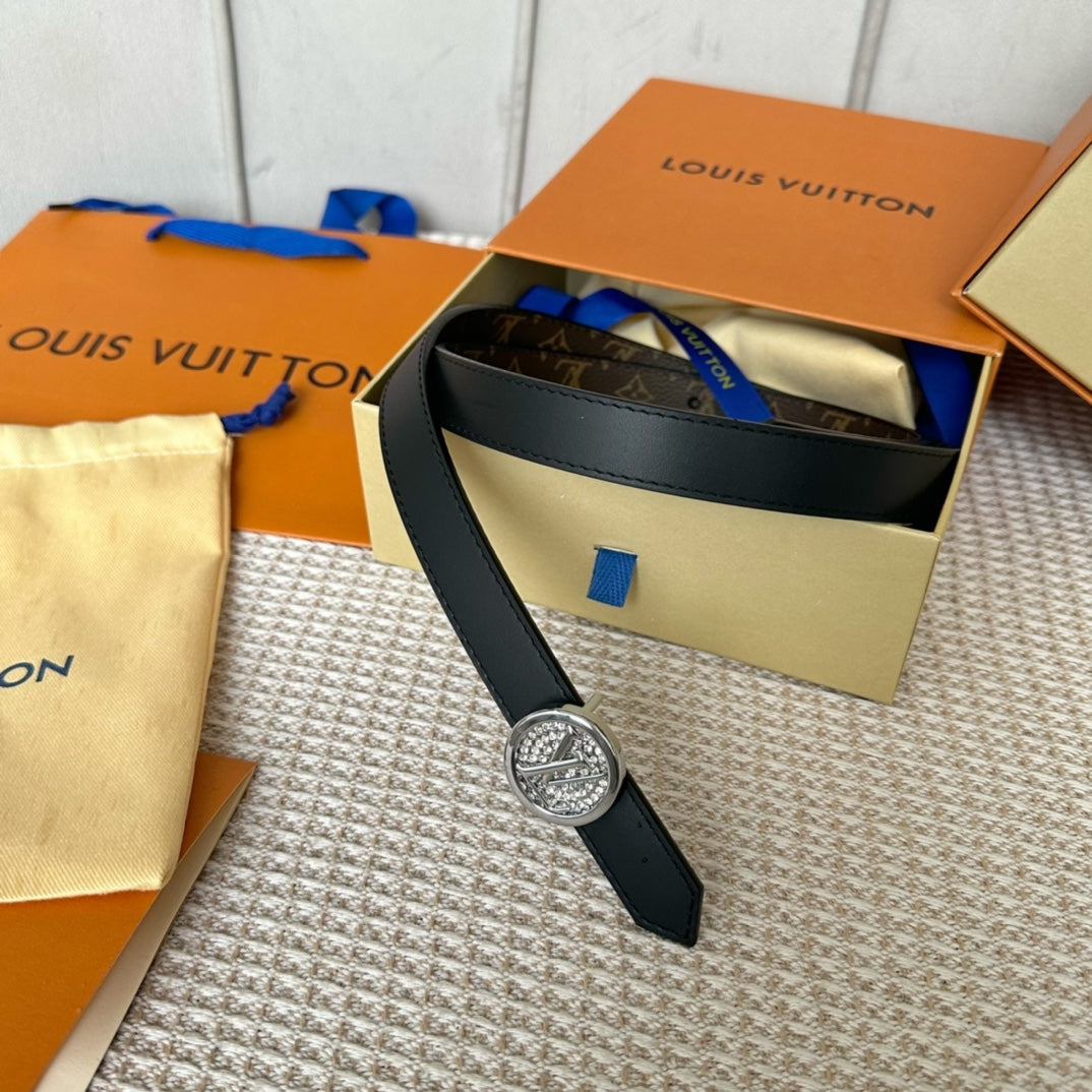 14E144PDE Stylish High quality belt With full package