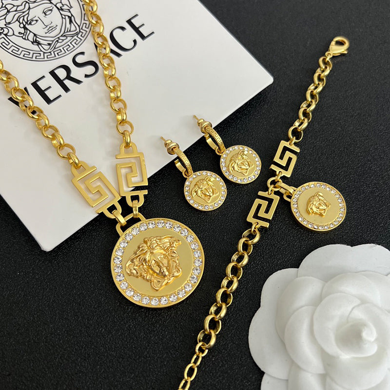 3V15XDE Stylish Earrings