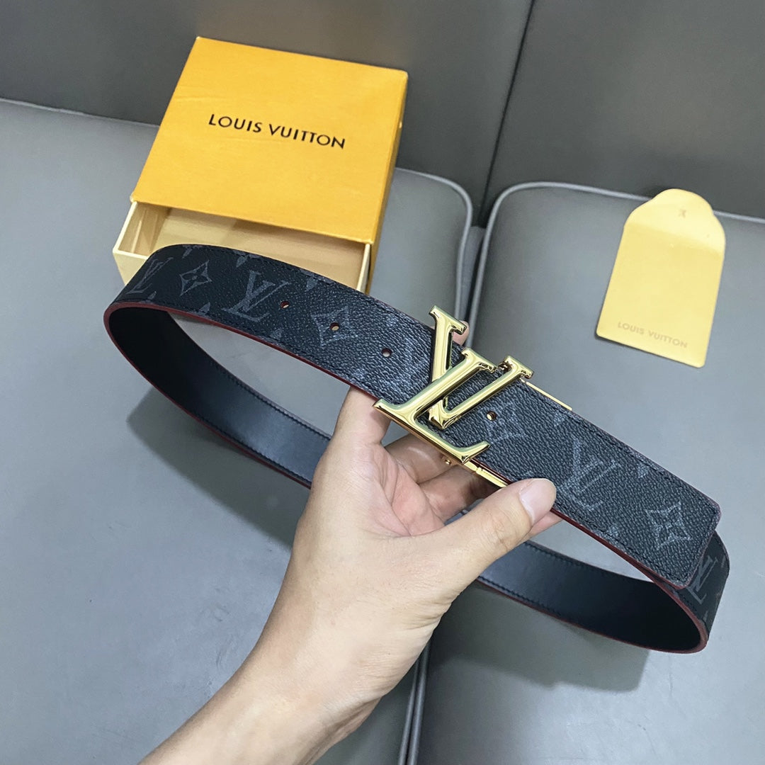 14E142PDE Stylish High quality belt With full package
