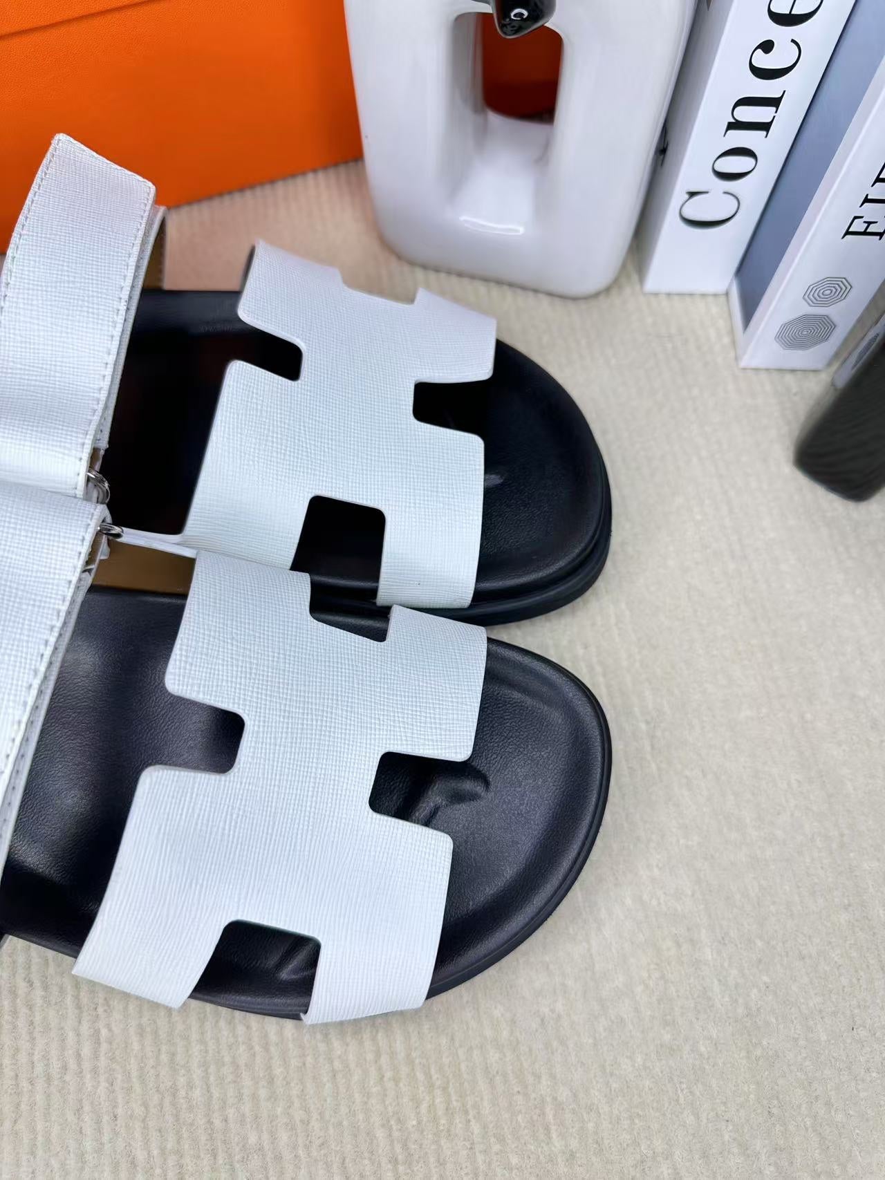 255QH28ZDE Stylish leather shoes
