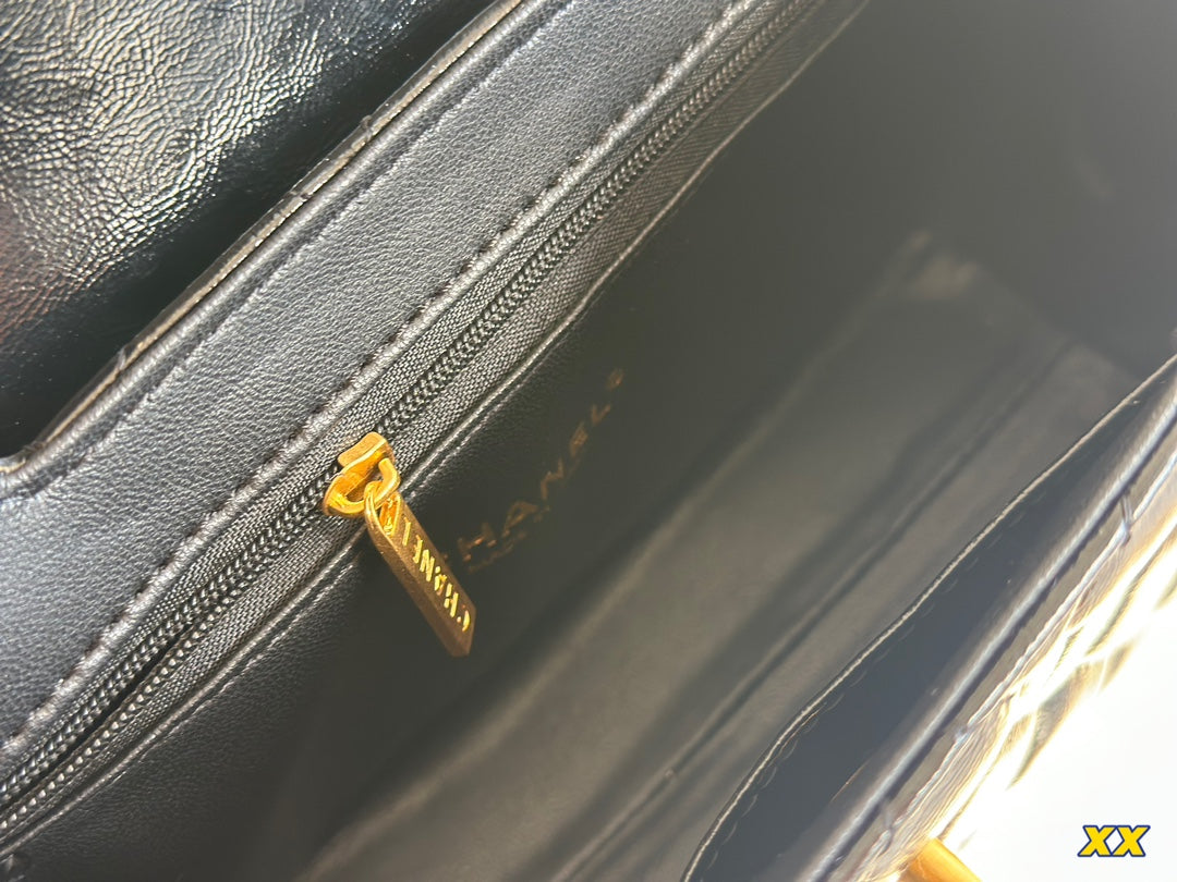 6XC423BDE Stylish leather bag