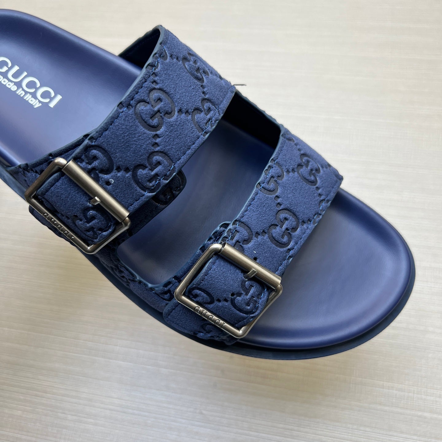 5QB15ZDE Stylish Slippers