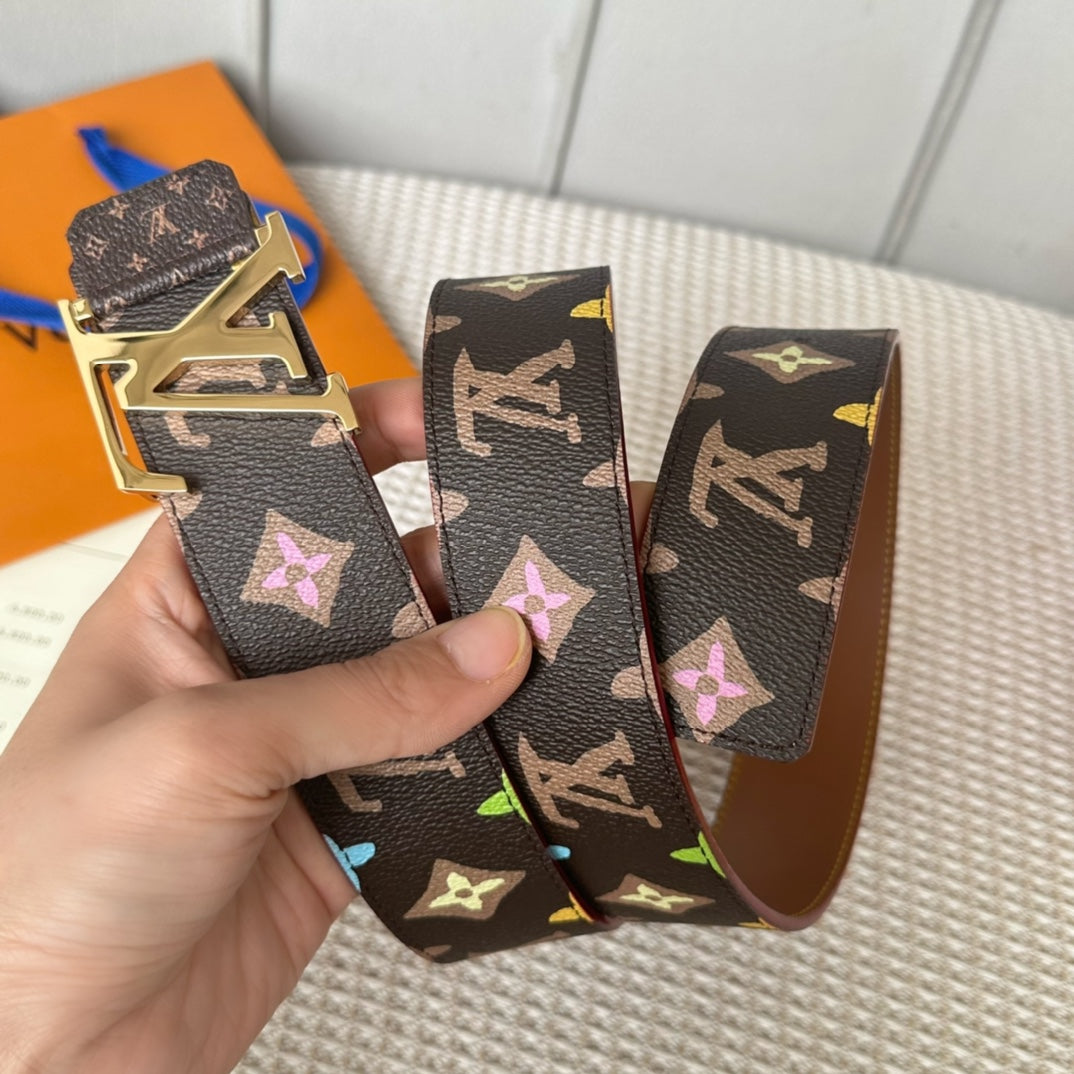 14E47PDE Stylish High quality belt With full package