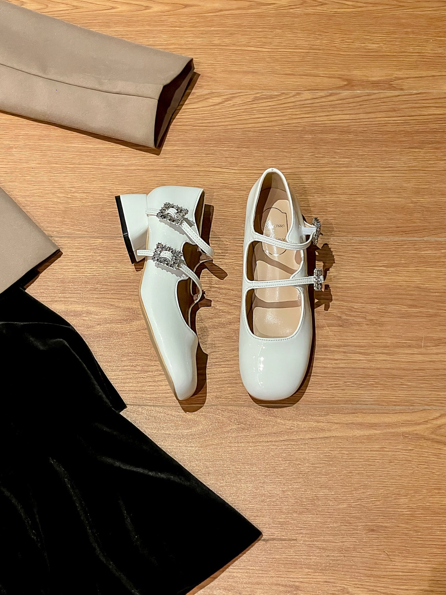 14A126ZDE Stylish Casual shoes Heel height 3cm 7cm