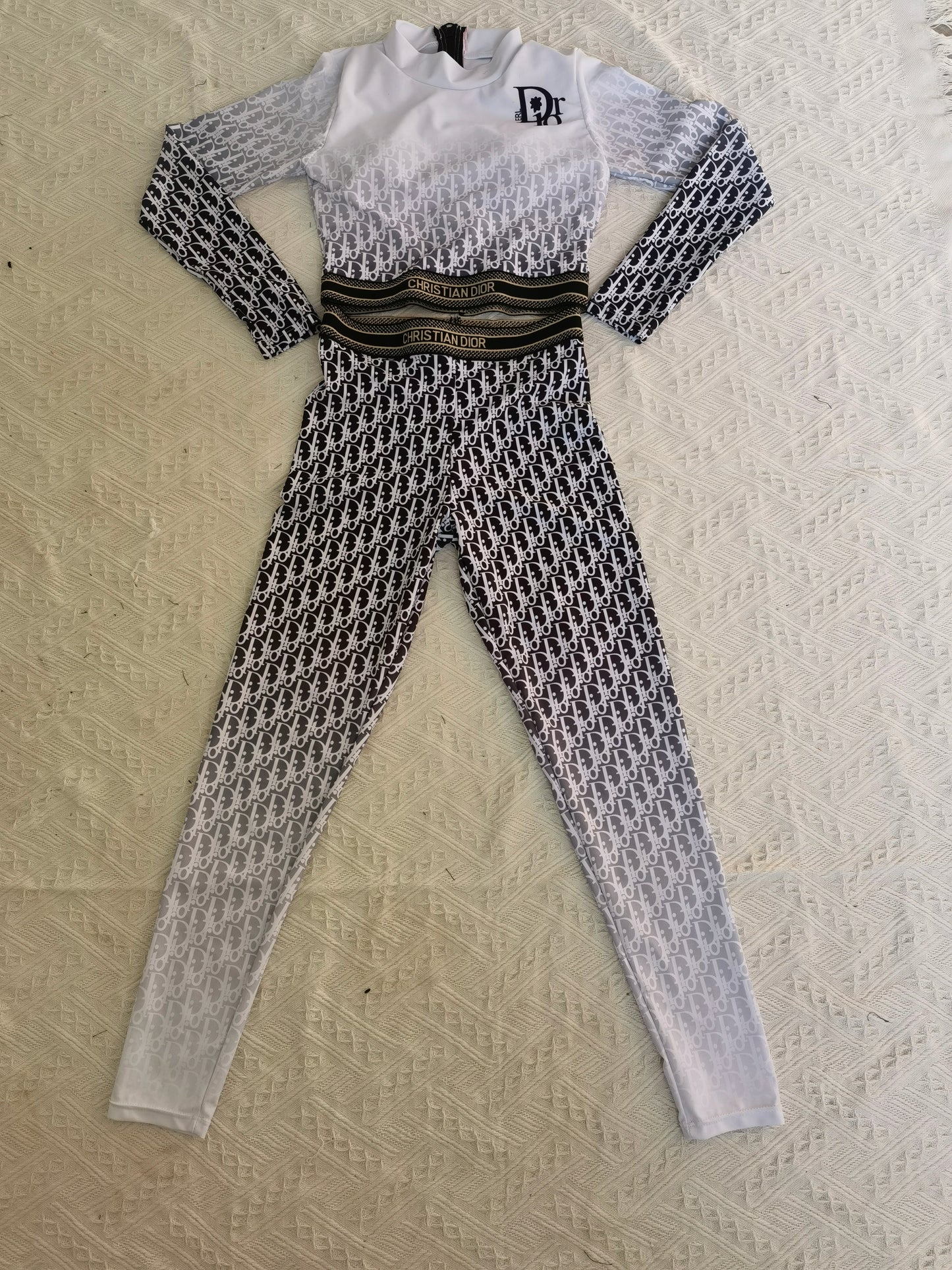 14D36YDE Stylish Long sleeve swimsuit