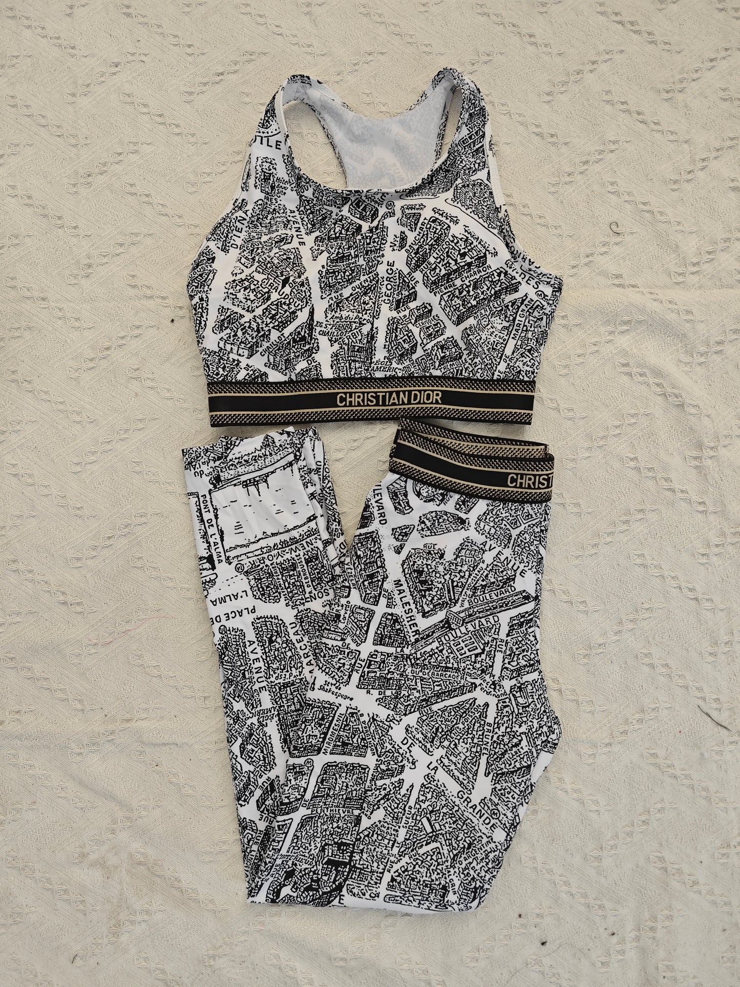 14D119YDE Stylish Long sleeve swimsuit