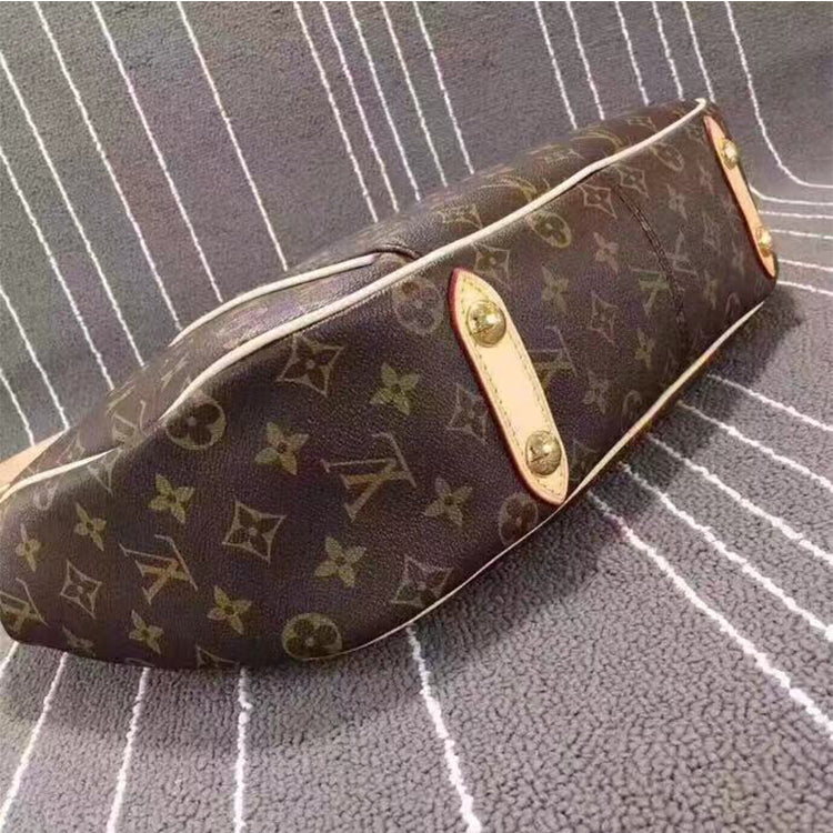 1E11BDE Stylish leather bag