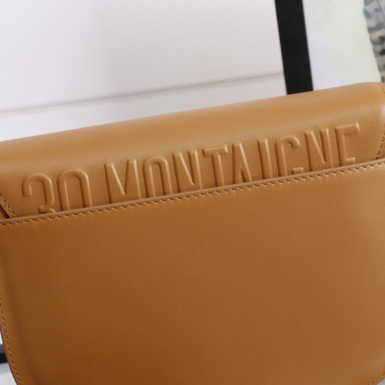 1L48BDE Stylish leather bag