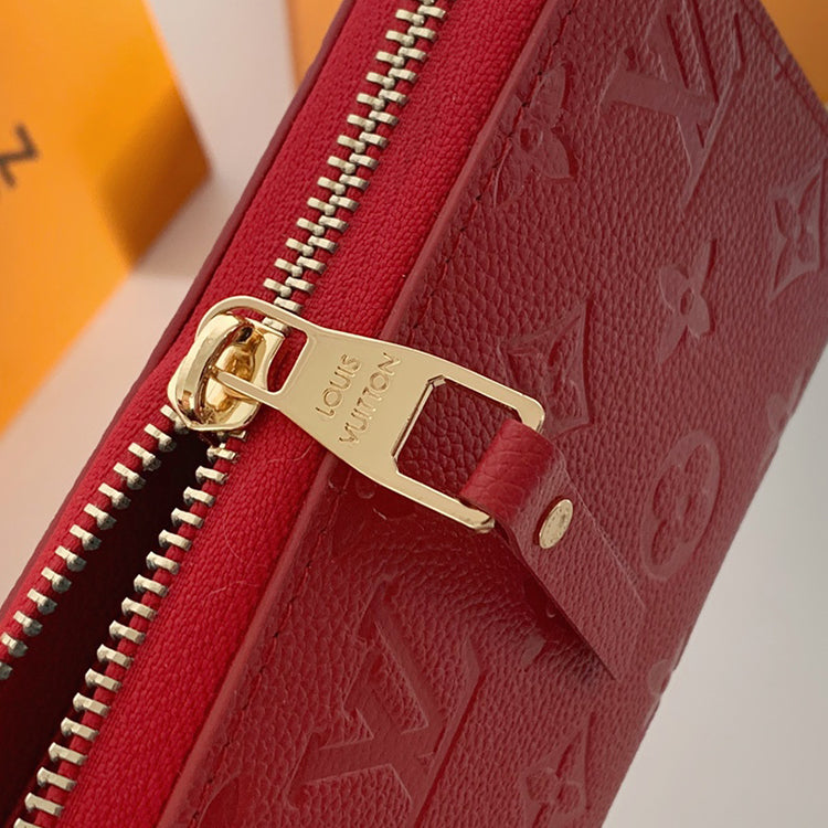 1E06BDE Stylish leather wallets