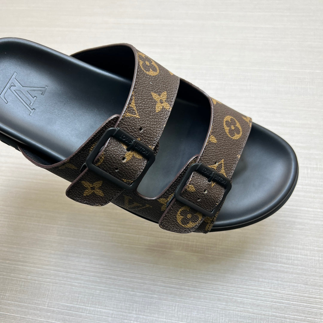 54E57ZDE Stylish slippers