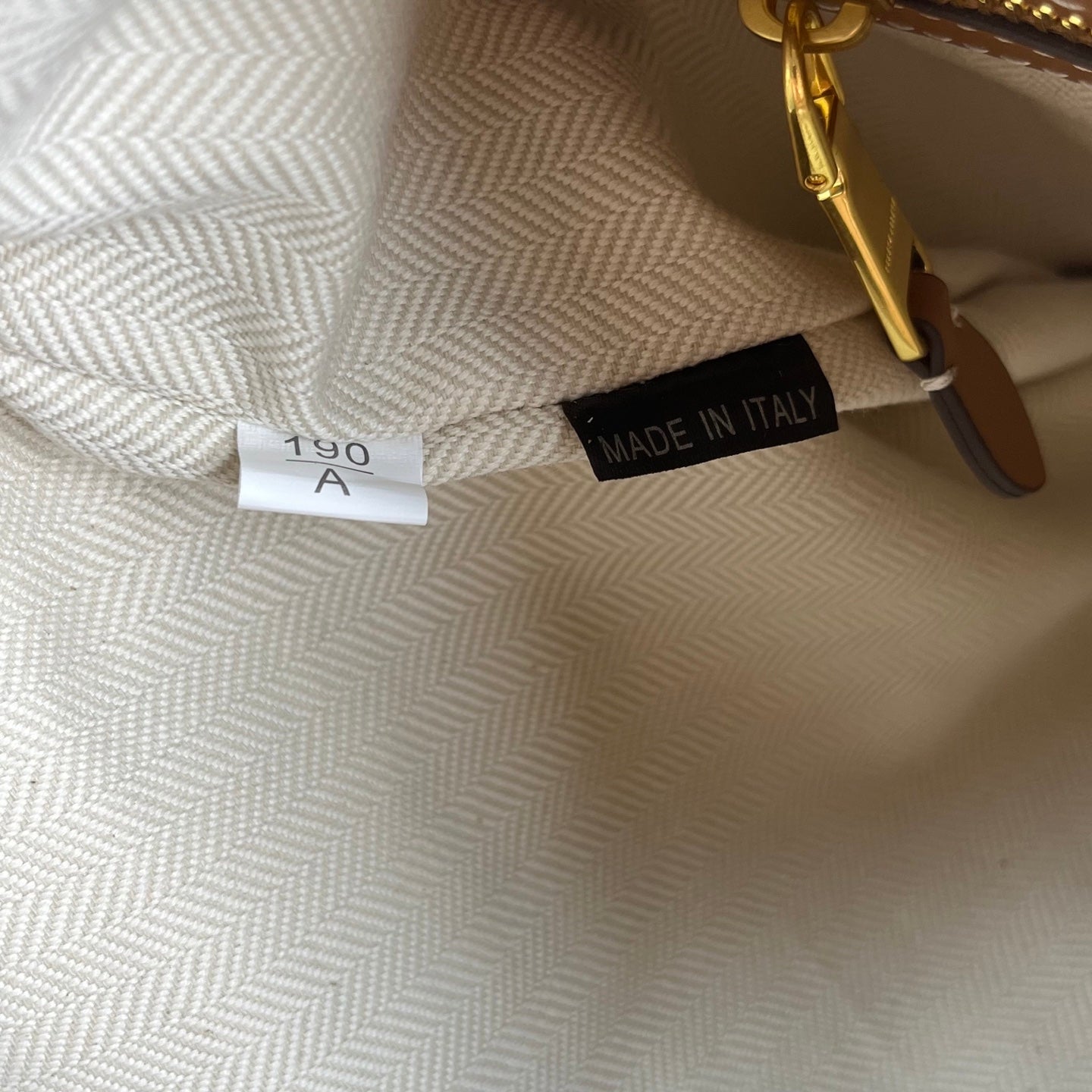 175RA3BDE Stylish Canvas handbag