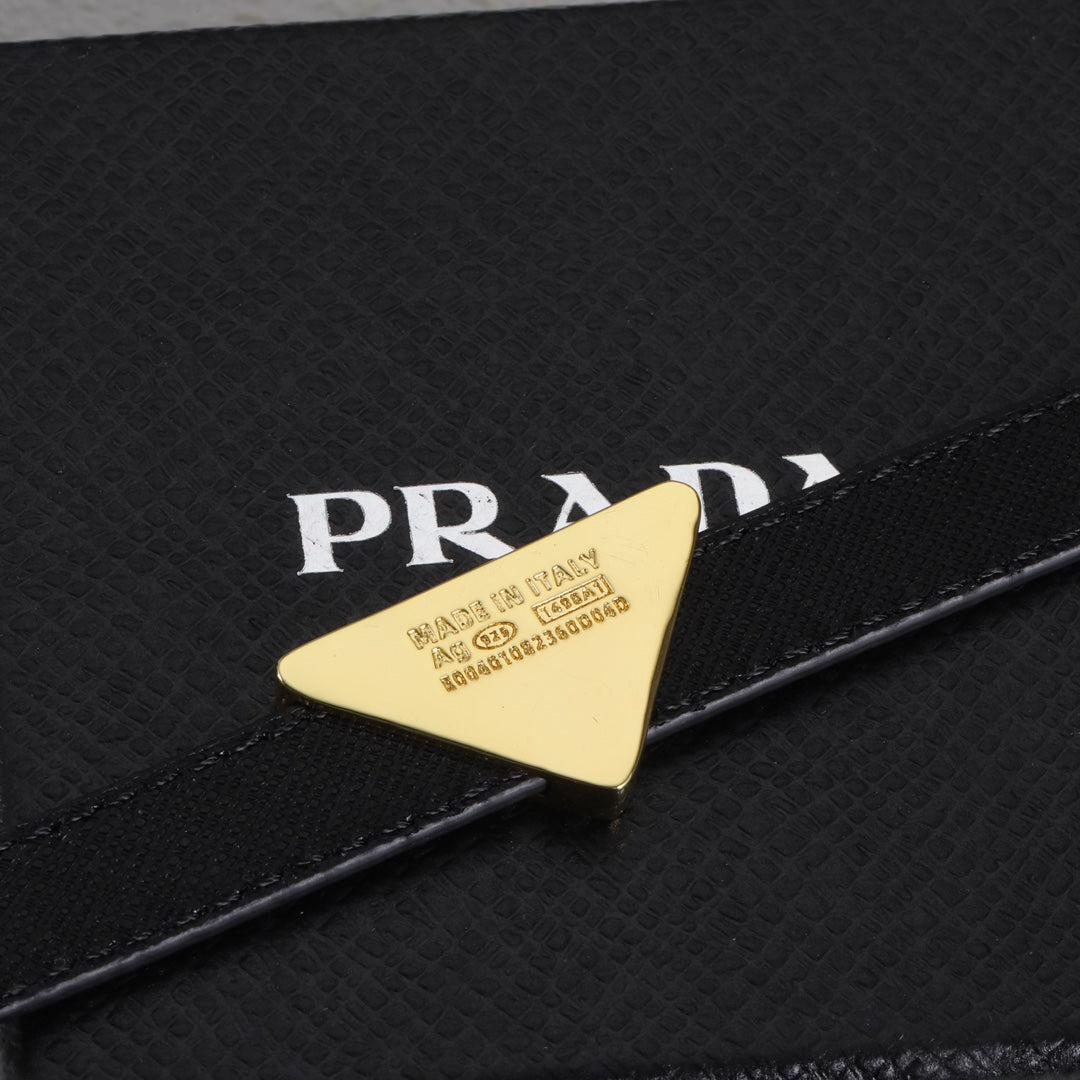 1YPD417KDE Stylish Bracelets