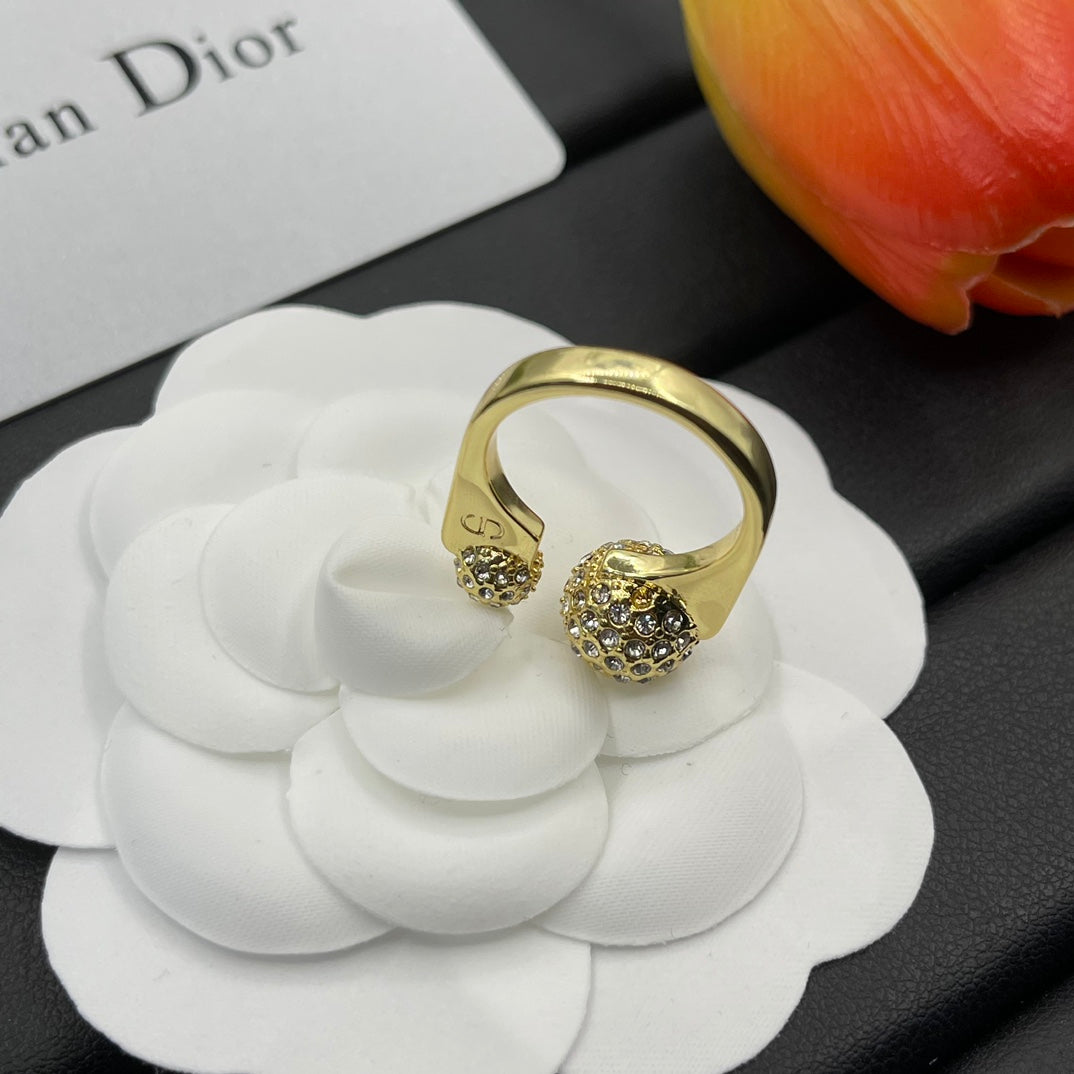 14D770JDE Stylish rings