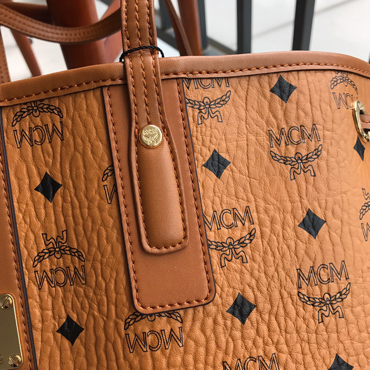 1M5BDE Stylish leather bag