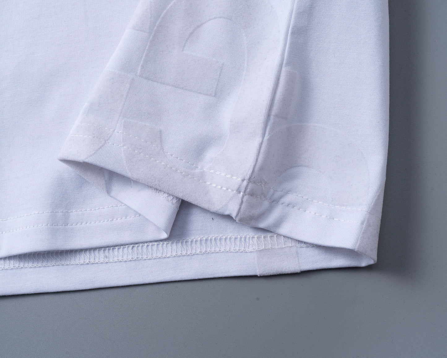 135WB115UDE Stylish shirt and shorts set